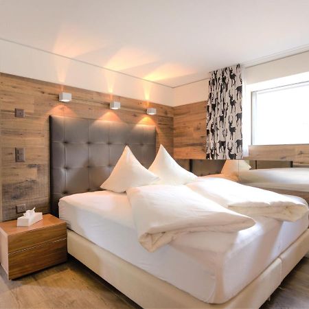 Apartment Chesa Piz Mezdi - St- Moritz By Interhome Sankt Moritz Eksteriør bilde